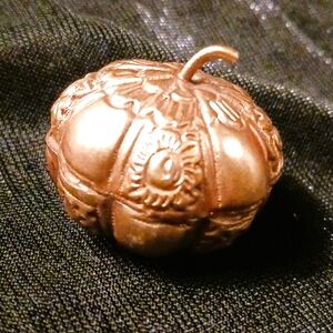 Unique Little Metal Box for gift, ring, keepsake, earrings